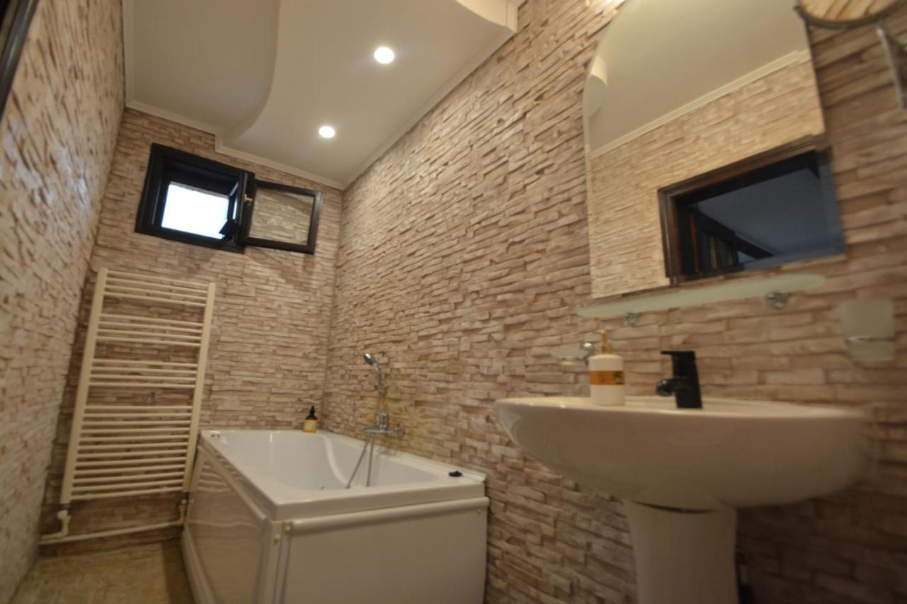 Gala - Guesthouse Oradea Dış mekan fotoğraf